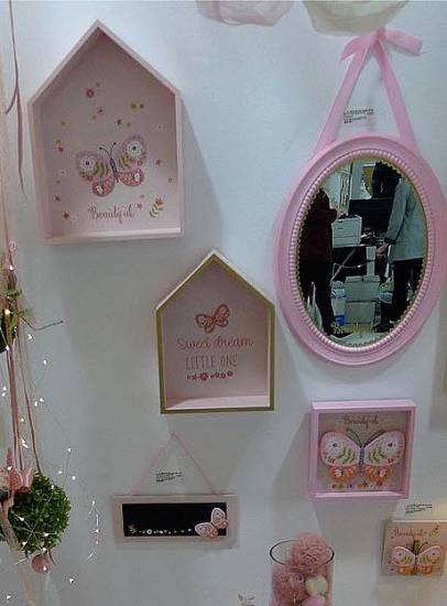 Καθρέφτης ροζ ξύλινος Διακόσμηση Βρεφικό/Παιδικό δωμάτιο