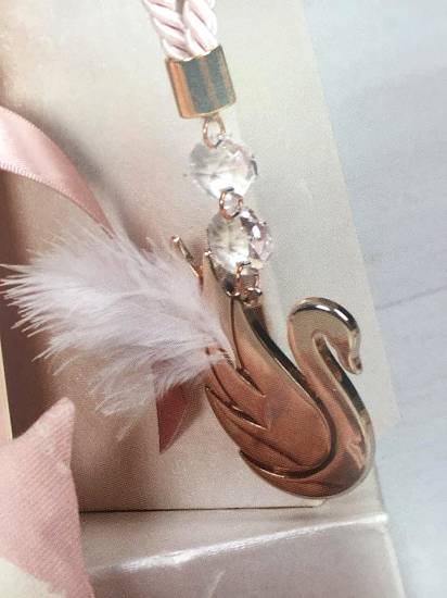 Μπομπονιέρες βάπτισης 2025 Luxury/Exclusive ''Κύκνος'' Μαξιλαράκι/Κρεμαστή