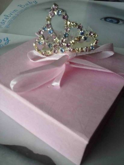 Μπομπονιέρα 2025 exclusive-luxury ''Princess'' κουτάκι τιαράκι